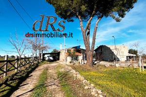 Pisticci. Contrada Caporotondo. Casa in campagna