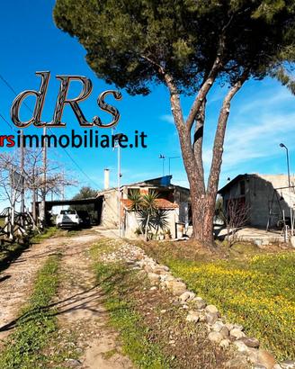 Pisticci. Contrada Caporotondo. Casa in campagna