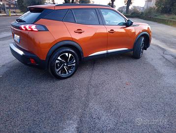 Peugeot 2008E anno maggio 2022 km 40680 unico prop