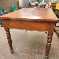 Tavolo vintage in legno massello - da restaurare