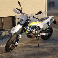 Husqvarna 701 Supermoto 2016 - 8600km