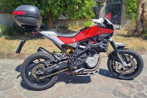 HUSQVARNA Nuda 900 .