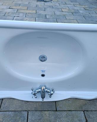 lavandino ceramica stile inglese