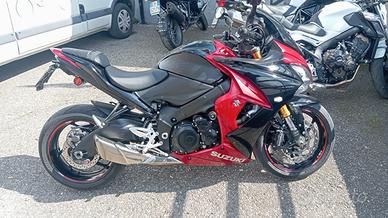 Suzuki gsx s1000F