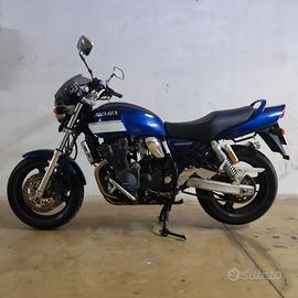 Suzuki GSX 750 - 2001