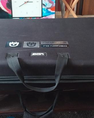 case semirigido UDG per consolle dj