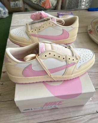 Jordan 1 low Travis Scott shy pink