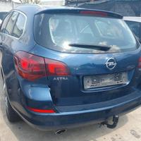 Ricambi usati Opel Astra 2.0 D del 2011
