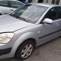 RICAMBI USATI AUTO KIA Rio 2Â° Serie D4FA Diesel 1