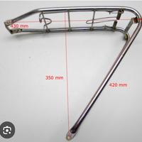 Portapacchi in acciaio adatto per bici 26 o 28.