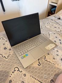 Asus Vivobook 15 X512F (Notebook PC: portatile)