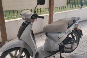 Aprilia Scarabeo 50 4T 