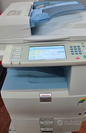 Stampante multifunzione laser A3 colori