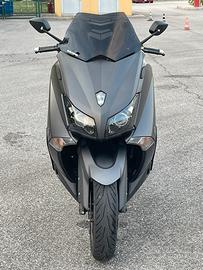 Yamaha T Max 530
