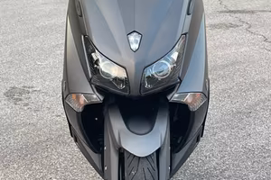 Yamaha T Max 530