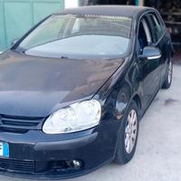 GOLF 5 (SOLO RICAMBI )