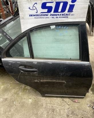 Porta post dx mercedes classe c w204