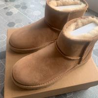 UGG Classic Mini Stivali Da Neve Taille 37