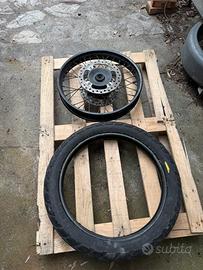 Cerchio anteriore Transalp