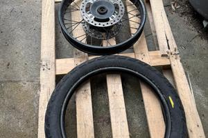 Cerchio anteriore Transalp