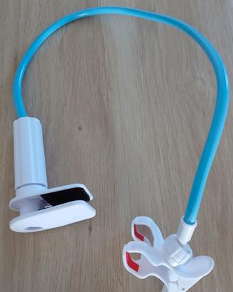 Supporto flessibile per telefono