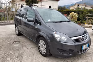 Opel Zaffira 1.6 Metano