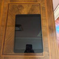 Apple iPad 8ª Gen (2020) 32GB Wi-Fi
