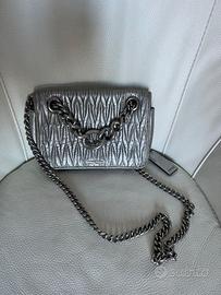 Borsa miu miu matelasse club