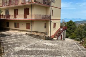 Appartamentino con terrazzo