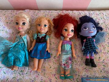 Stock di 4 bambole Disney per Bambina