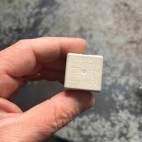 Relè  12 v OMRON 9687709180 Peugeot Citroen