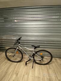 Bicicletta B Twin Riverside 120