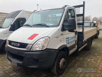 Autocarro iveco daily 65c15 cassone fisso