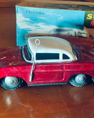 Auto anni 70 in latta con scatola originale 