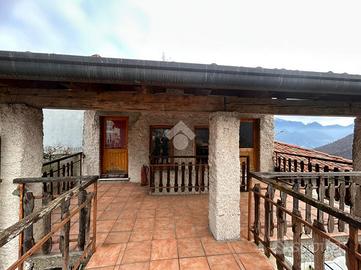 CASA SEMINDIPENDENTE A FONTENO