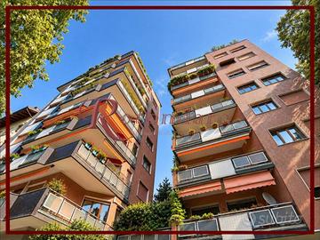 Appartamento di 200 m² con 5 locali a Milano