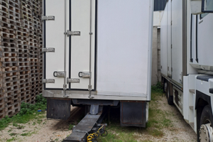Rimorchio biga frigo