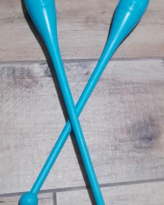GIOCHI DI ABILITA DI GIOCOLERIA E CLAVETTE