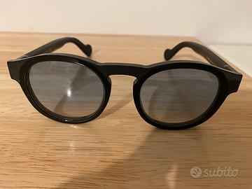 Occhiali da sole Moncler neri