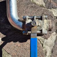 valvola a sfera in acciaio inox 