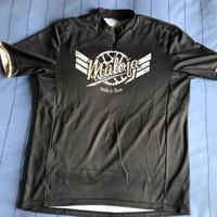Abbigliamento per mountain bike