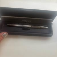 Elwgantw penna Parker vintage in acciaio