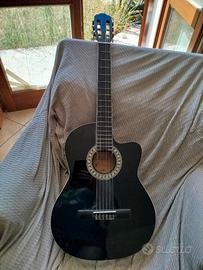 CHITARRA CLASSICA ELETTRIFICATA HARLEY BENTON