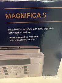 Macchinetta da caffè magnifica S DeLonghi