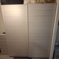 Armadio doppio ante scorrevoli