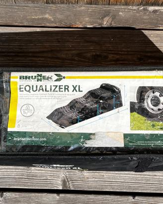 Cunei Brunner Equalizer XL Black camper/furgone