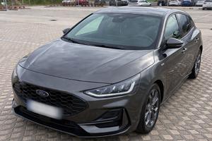 FORD FOCUS ST LINE X