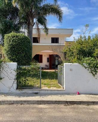 Villa di 92 m² con 3 locali a Melendugno