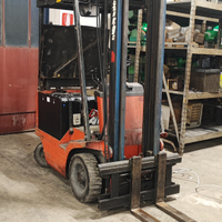 Carrello elevatore muletto