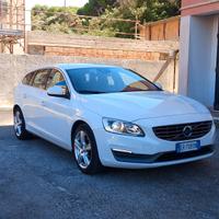 Volvo V60 2.0 5 Cilindri 136 Cavalli